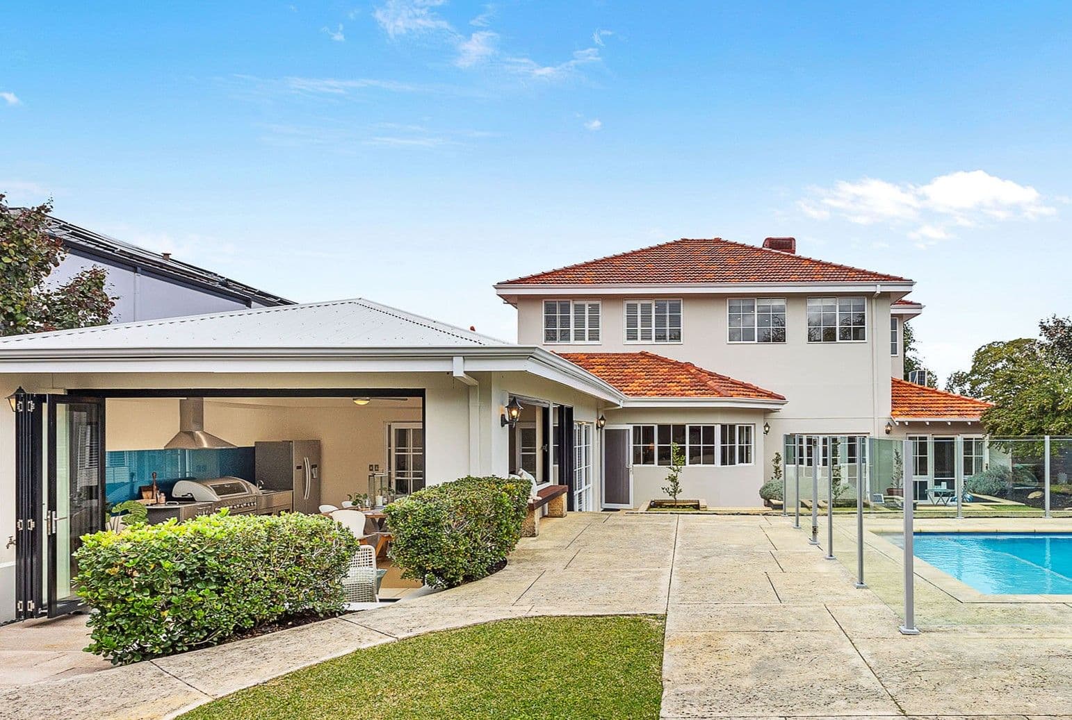 15 Leon Road, Dalkeith WA 6009, Dalkeith - Image 1