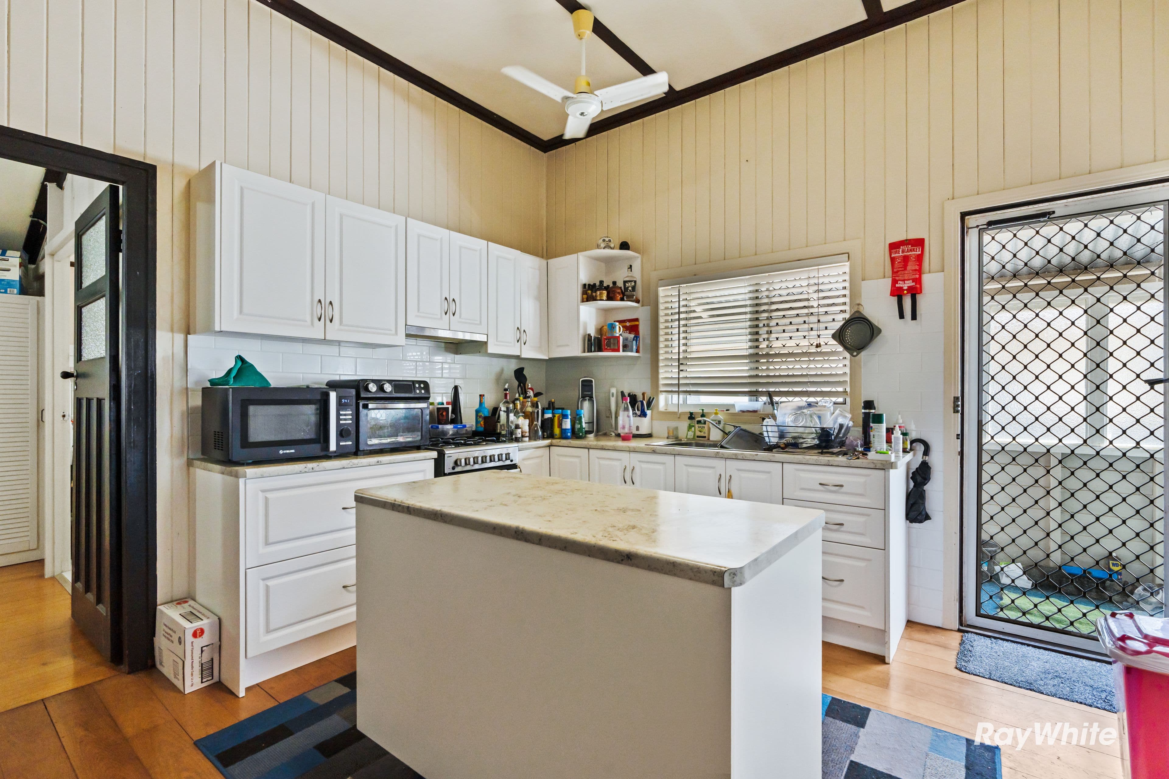 17 Burrum Street, Bundaberg West QLD 4670, Bundaberg West - Thumbnail 3