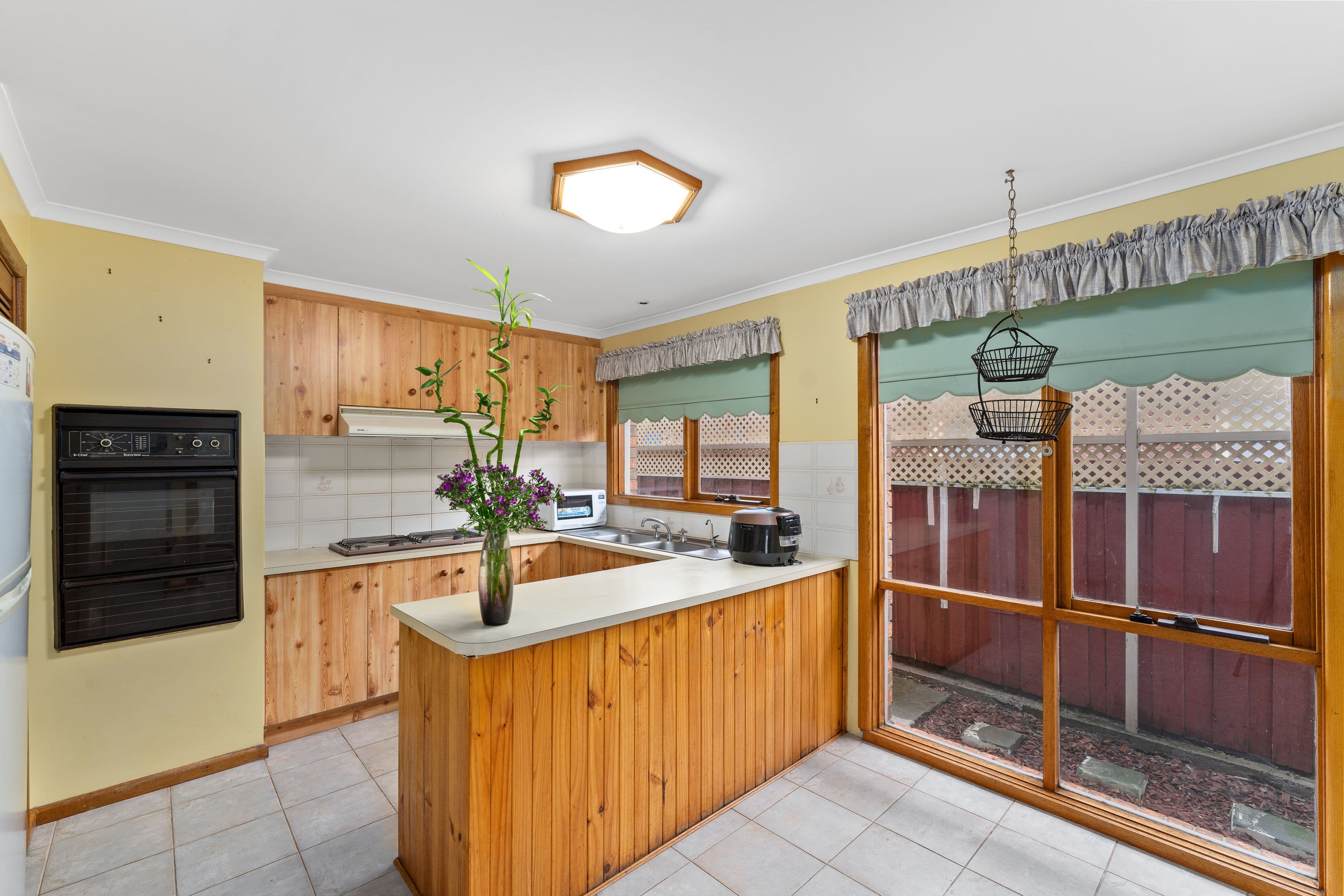 12 Manning Court, Sunbury VIC 3429, Sunbury - Thumbnail 4
