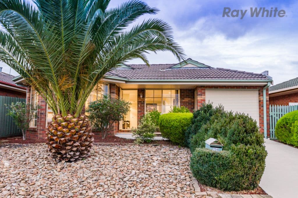 25A Milligan Parade, Sydenham VIC 3037, Sydenham - Image 1