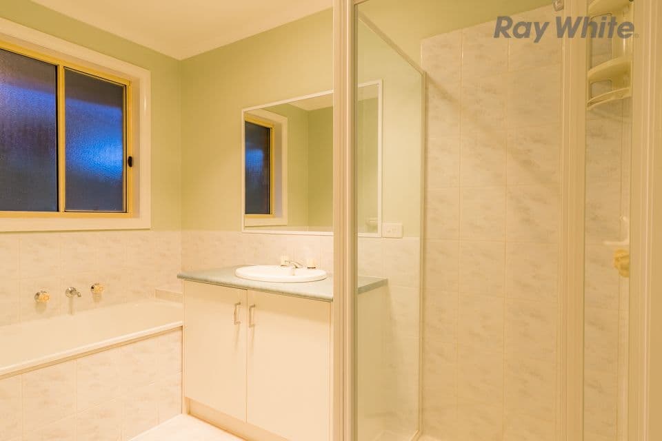 25A Milligan Parade, Sydenham VIC 3037, Sydenham - Thumbnail 4