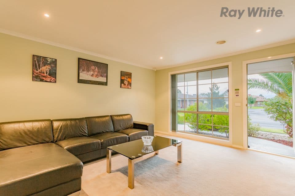 25A Milligan Parade, Sydenham VIC 3037, Sydenham - Thumbnail 5