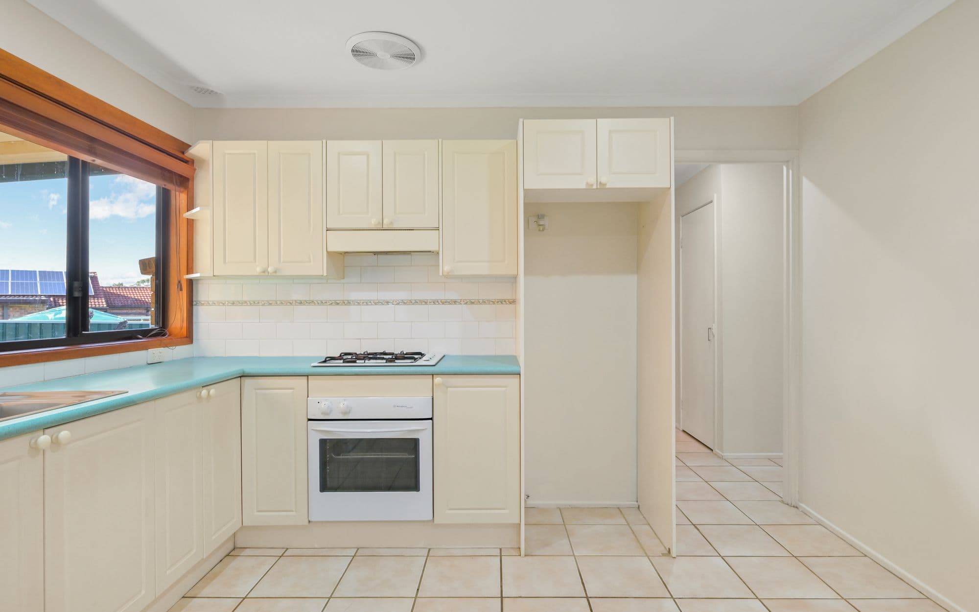 6 Galashiels Avenue, St Andrews NSW 2566, St Andrews - Thumbnail 4
