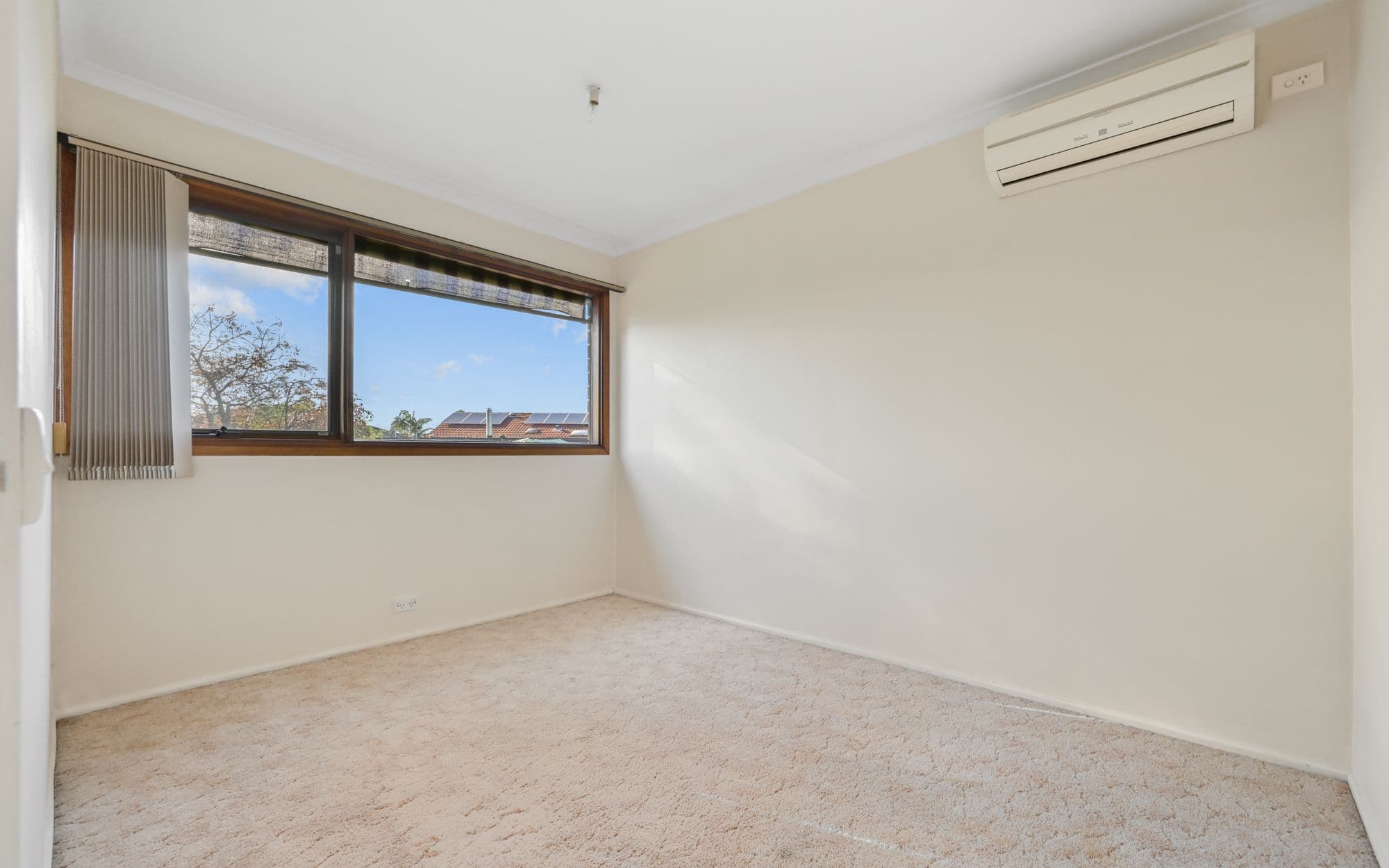 6 Galashiels Avenue, St Andrews NSW 2566, St Andrews - Thumbnail 6