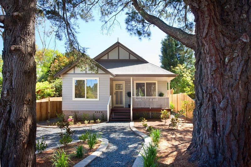 15 Cecil Road, BLACKHEATH NSW 2785, Blackheath - Thumbnail 2