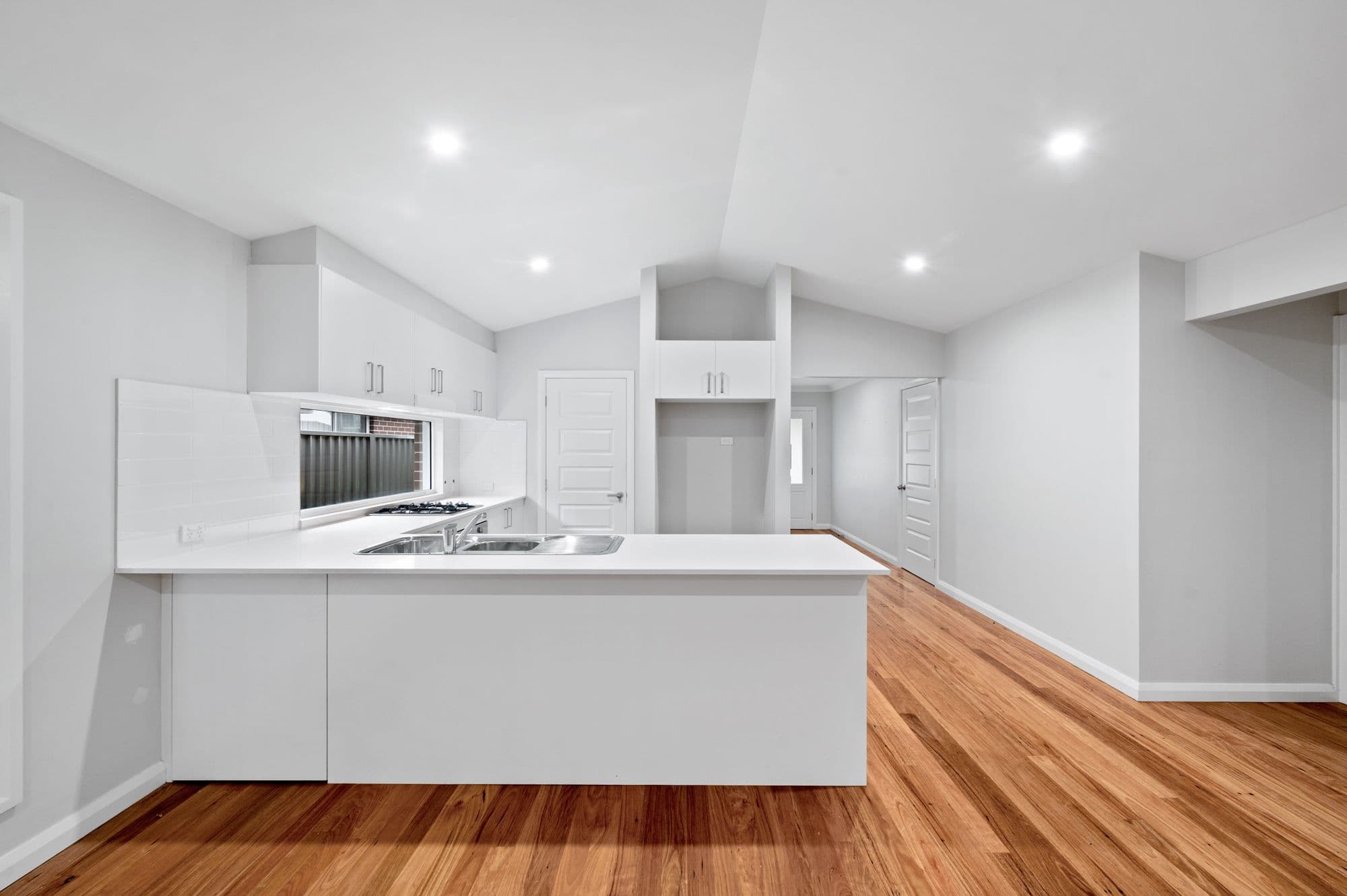7B Howard Loop, Oran Park NSW 2570, Oran Park - Thumbnail 2