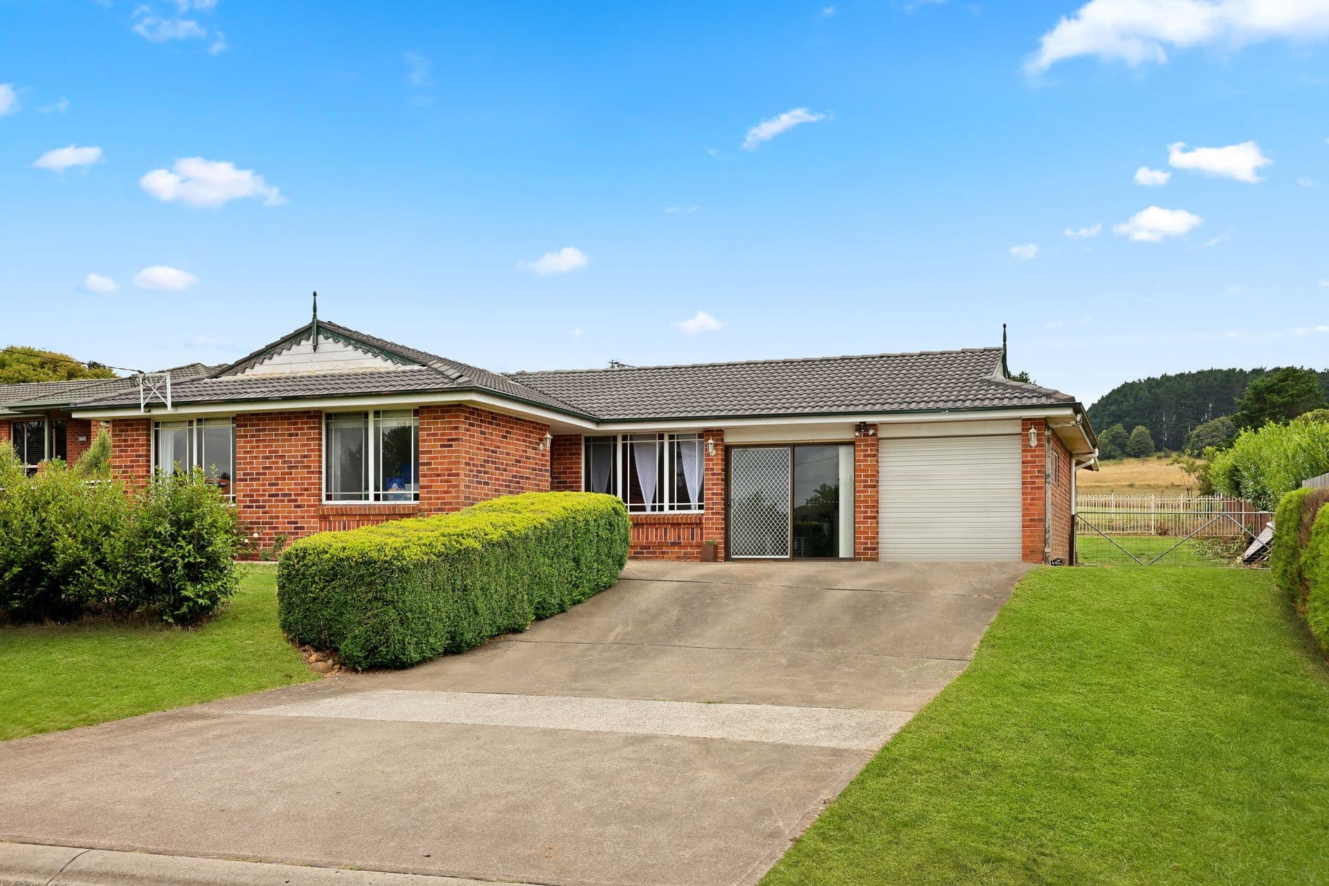 15 Shackleton Street, Robertson NSW 2577, Robertson - Thumbnail 2