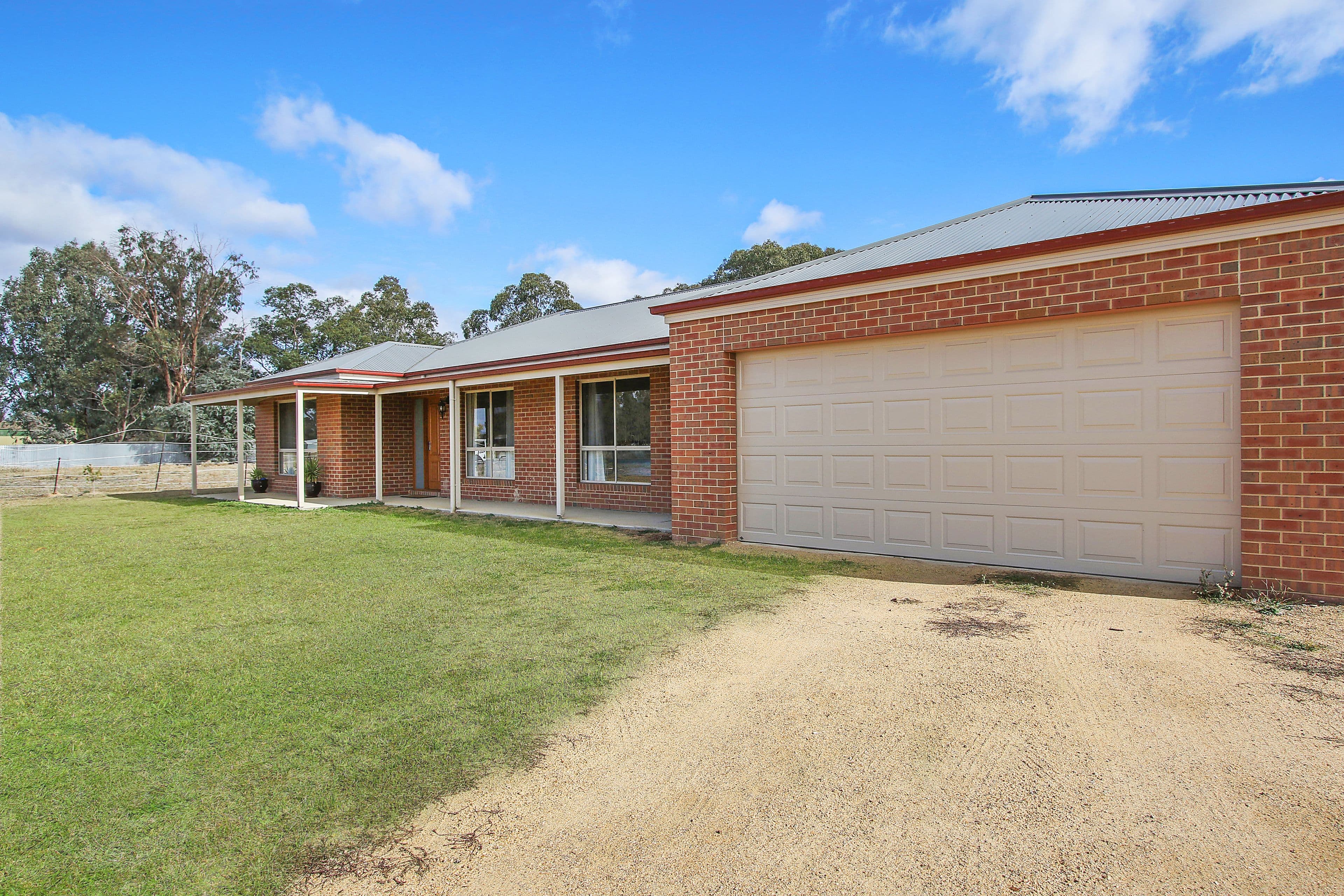 121 Holbeach Street, Howlong - Thumbnail 2