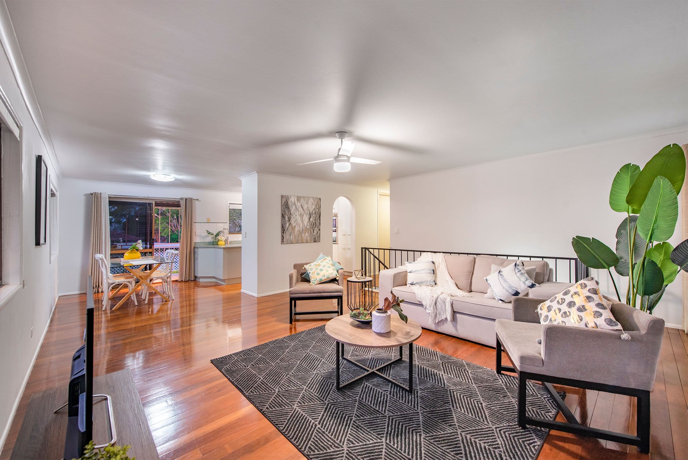 5 Michelle Crescent, Wishart QLD 4122, Wishart - Image 1