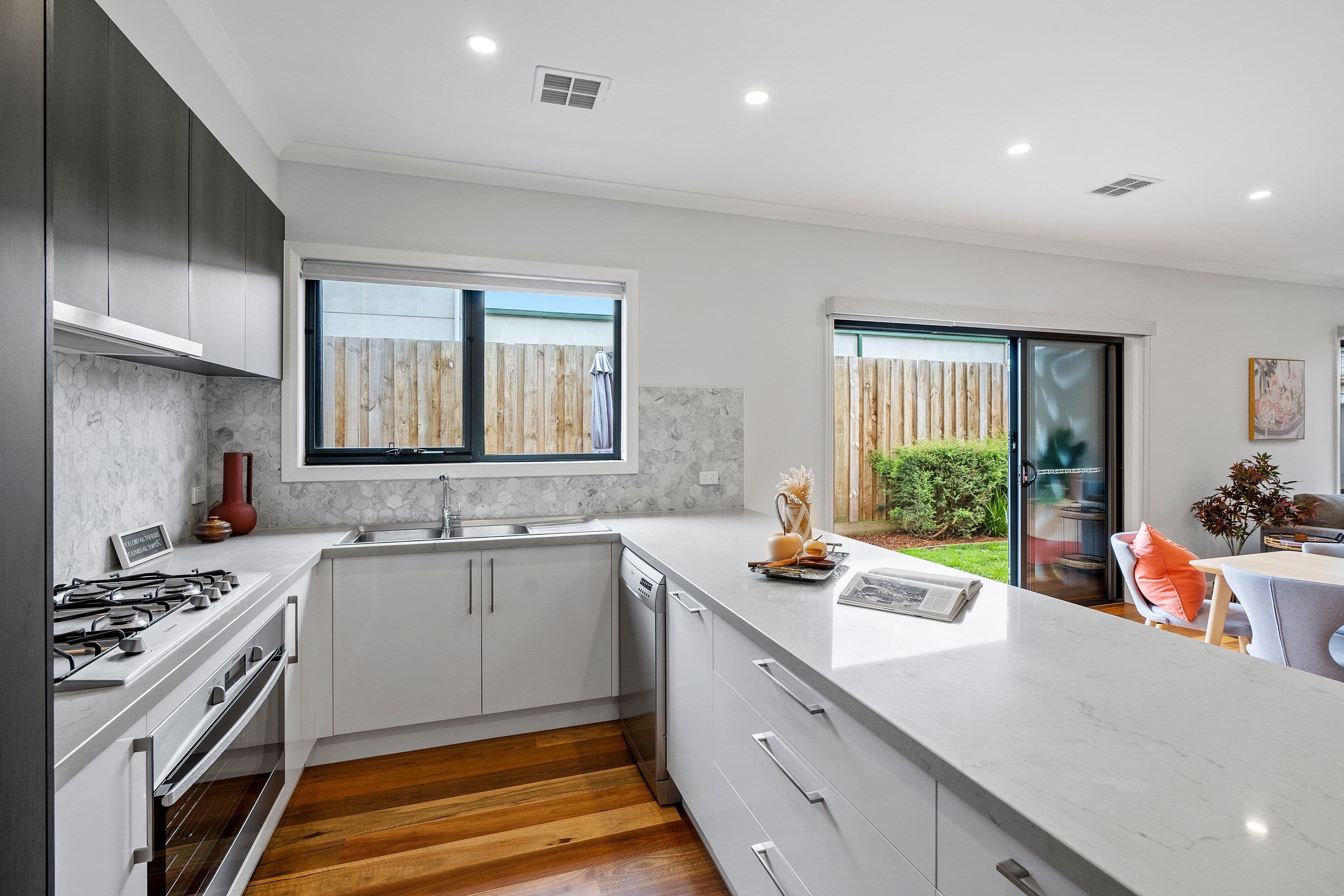 15a Lucas Avenue, Kilsyth VIC 3137, Kilsyth - Thumbnail 3