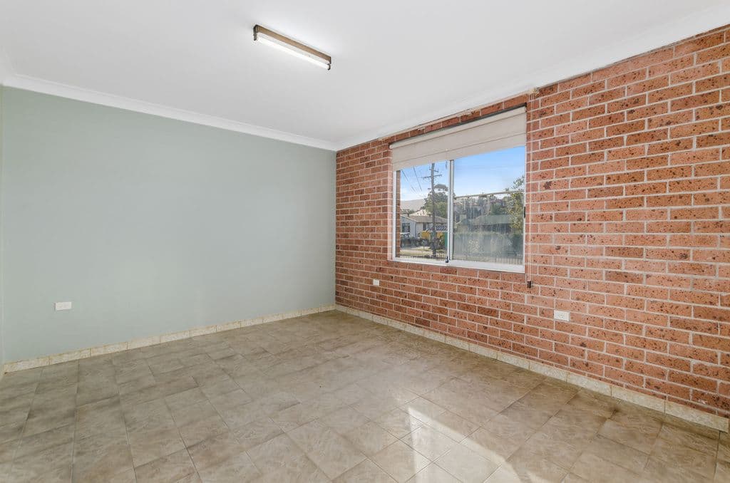 17 Barellan Avenue, Dapto - Thumbnail 3