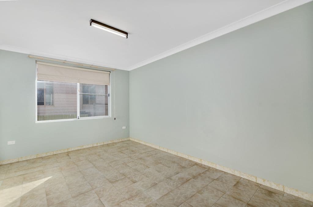 17 Barellan Avenue, Dapto - Thumbnail 4