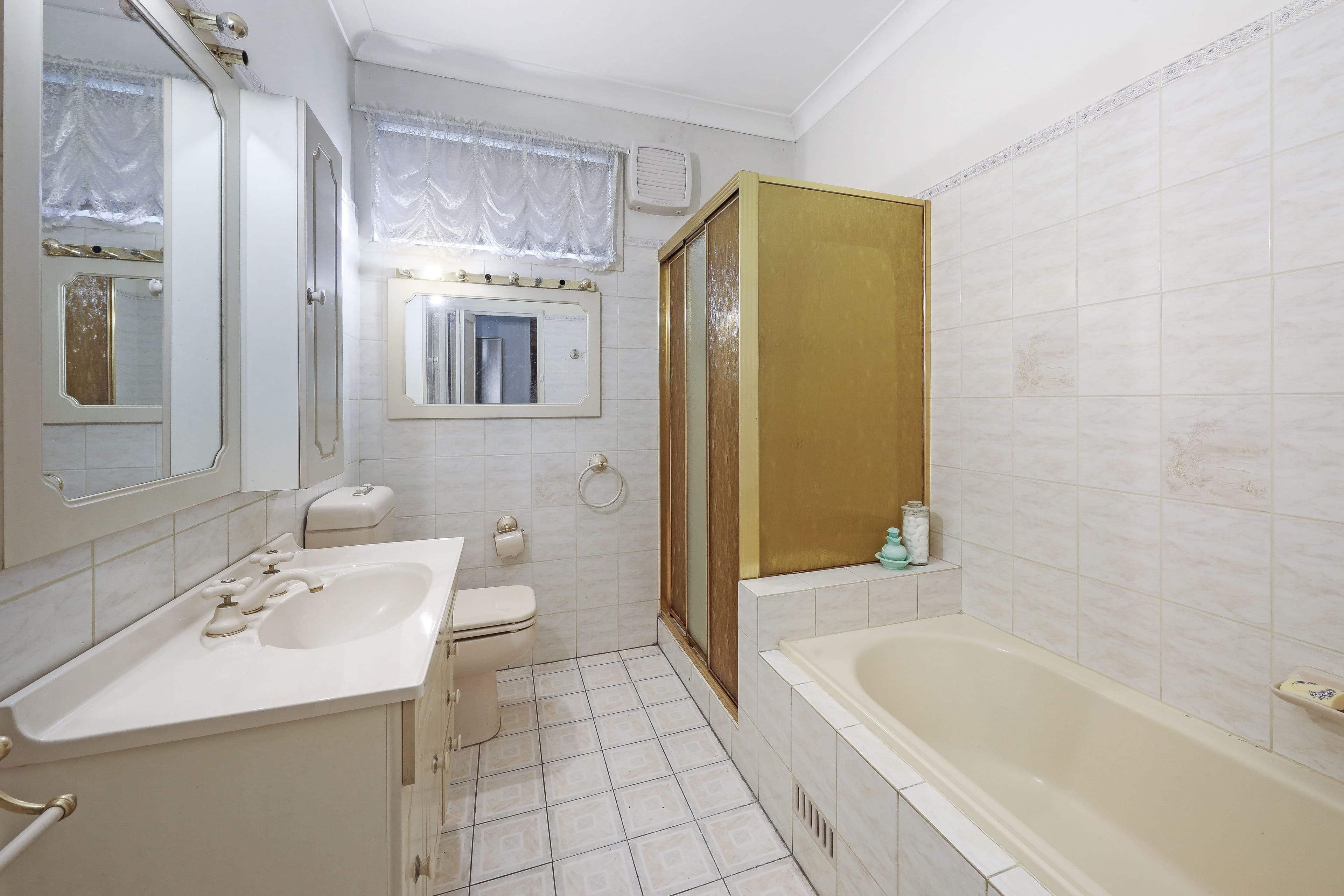 55 Endeavour Road, Georges Hall NSW 2198, Georges Hall - Thumbnail 7