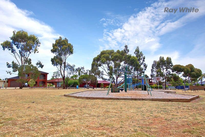11 Bowden Street, HOPPERS CROSSING VIC 3029, Hoppers Crossing - Thumbnail 6