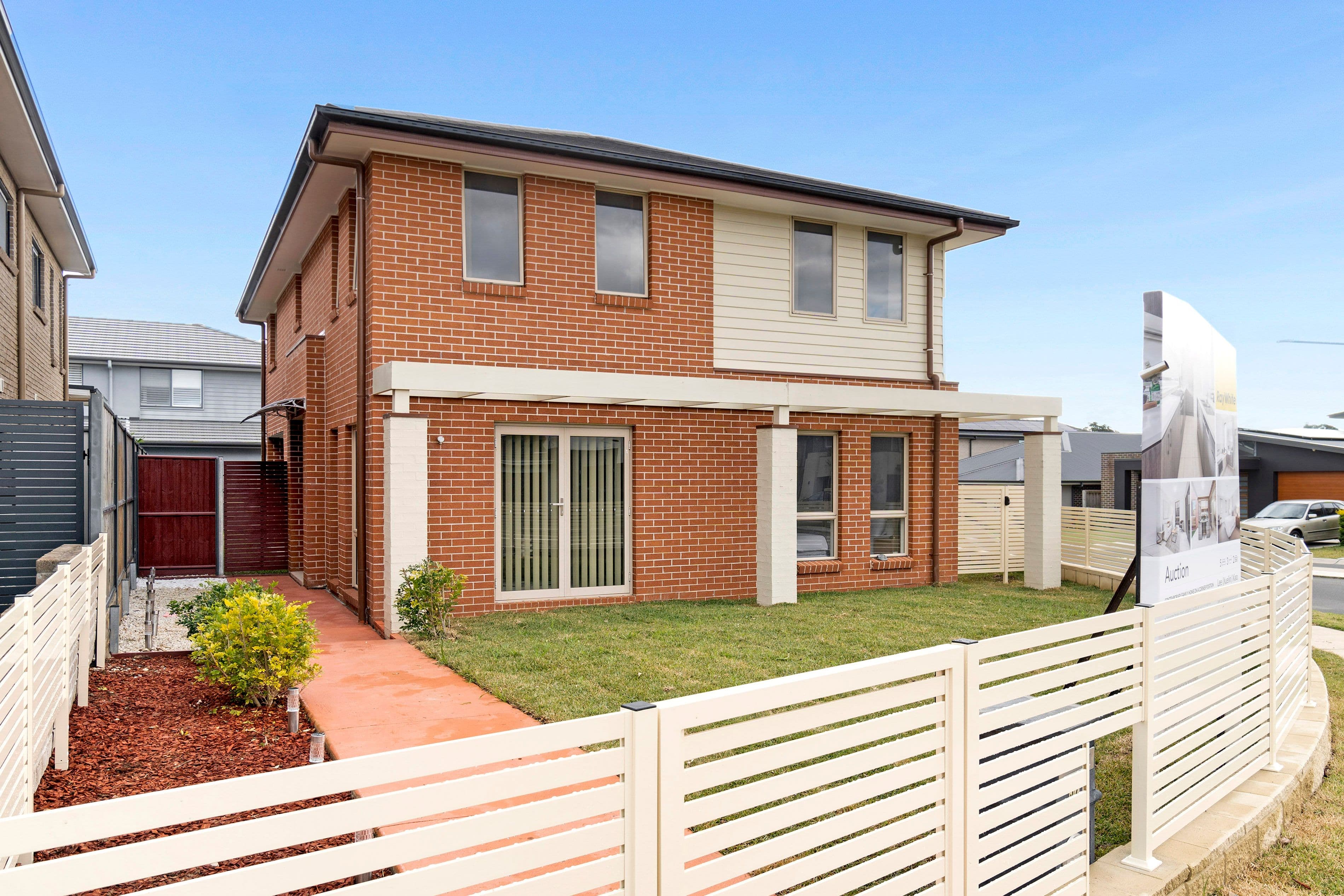 32 Sebastian Crescent, Colebee NSW 2761, Colebee - Thumbnail 2