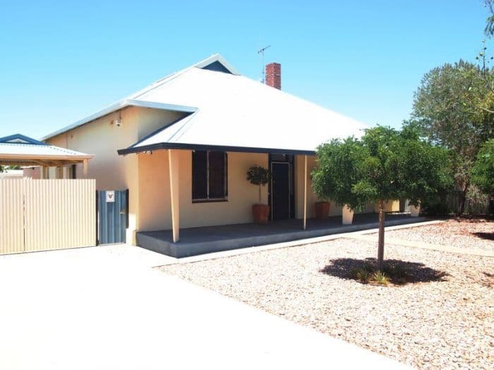 20 Isabella Street, Shepparton, Shepparton - Image 1