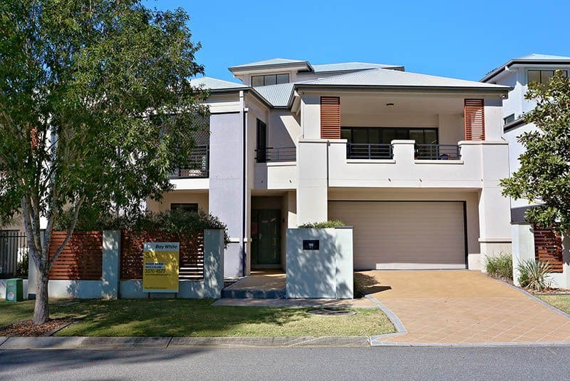 43 Greenway Circuit, Mount Ommaney QLD 4074, Mount Ommaney - Thumbnail 3