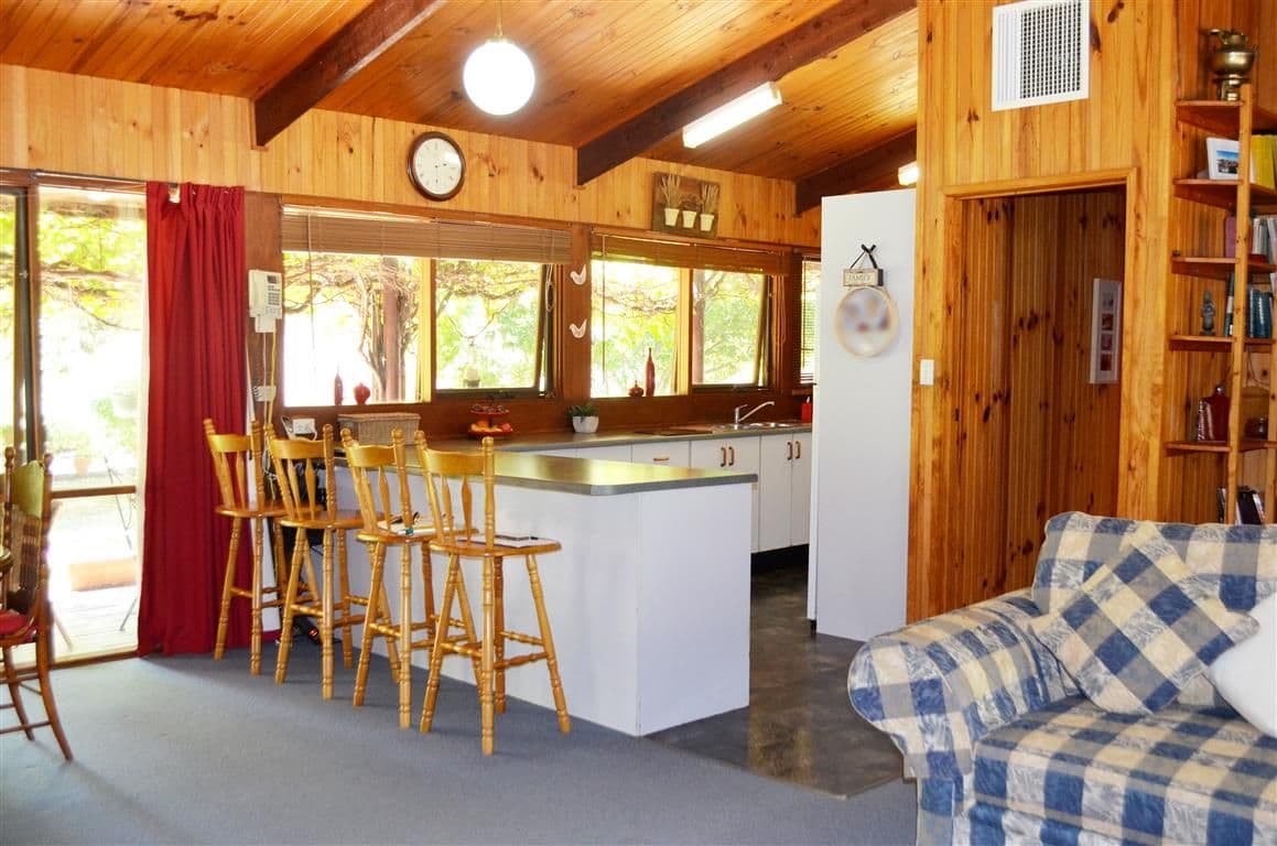 5 Lowthers Lane, Tumut NSW 2720, Tumut - Thumbnail 4