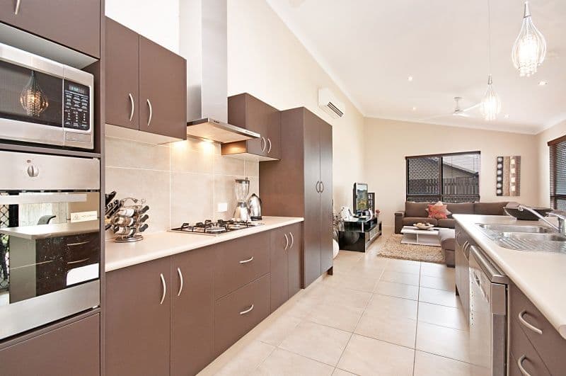 19 Dillon Street, MOUNT LOUISA QLD 4814, Mount Louisa - Thumbnail 2