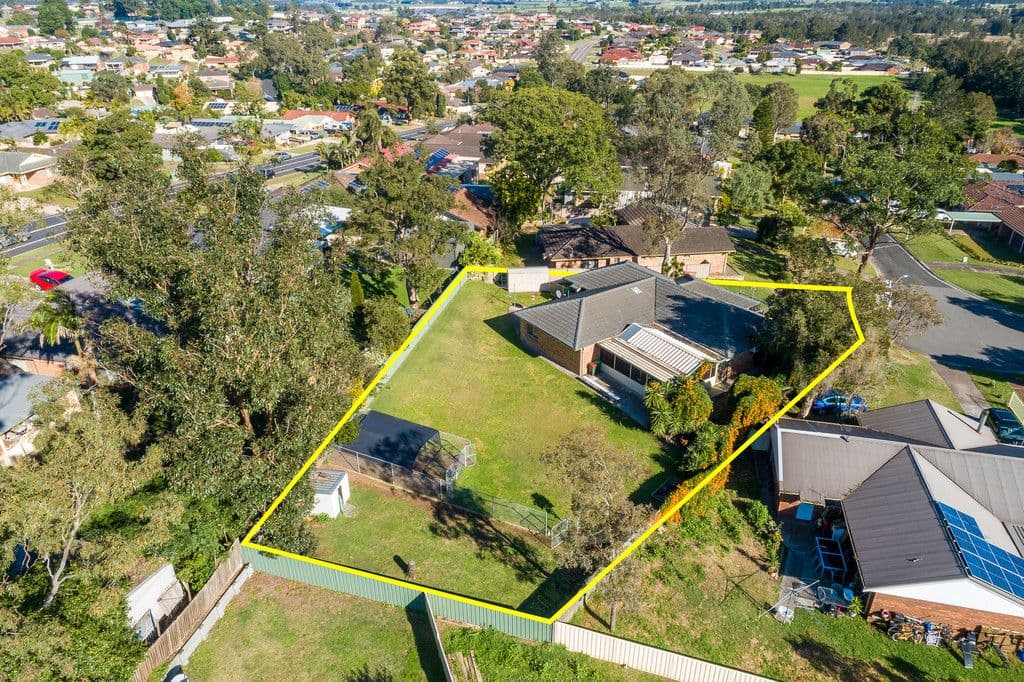 14 Holt Place, Raymond Terrace NSW 2324, Raymond Terrace - Image 1