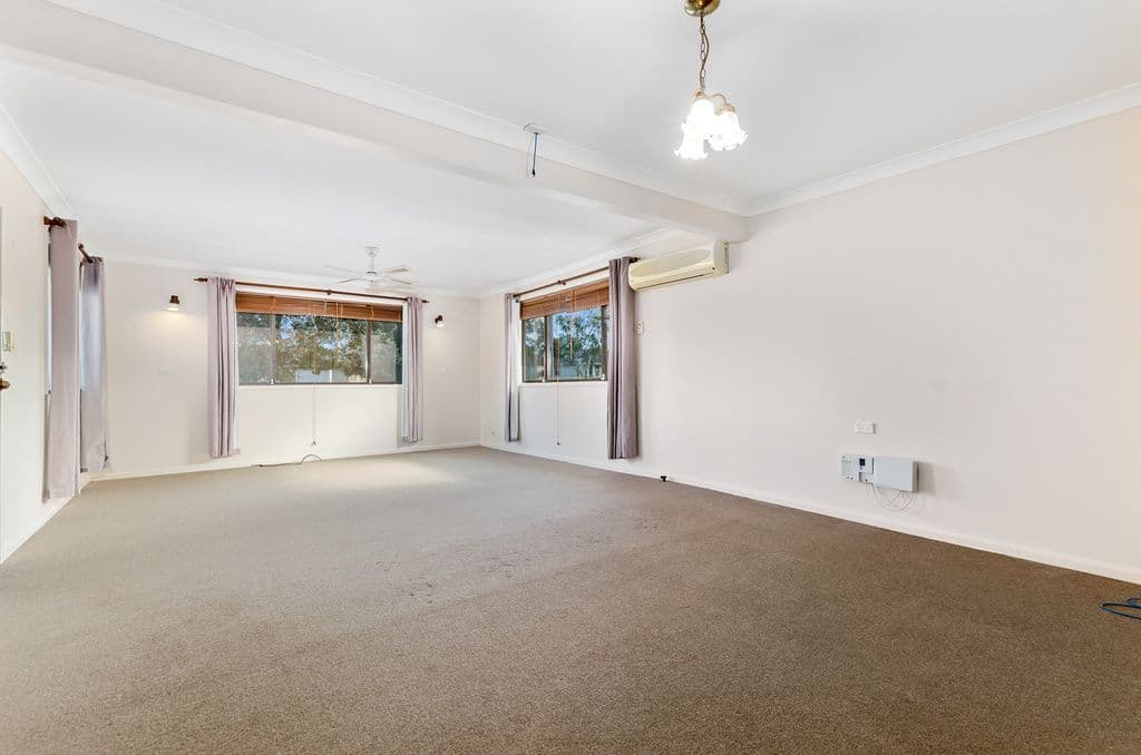 10 Eleebana Crescent, Koonawarra - Thumbnail 3