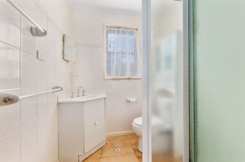 10 Eleebana Crescent, Koonawarra - Thumbnail 7