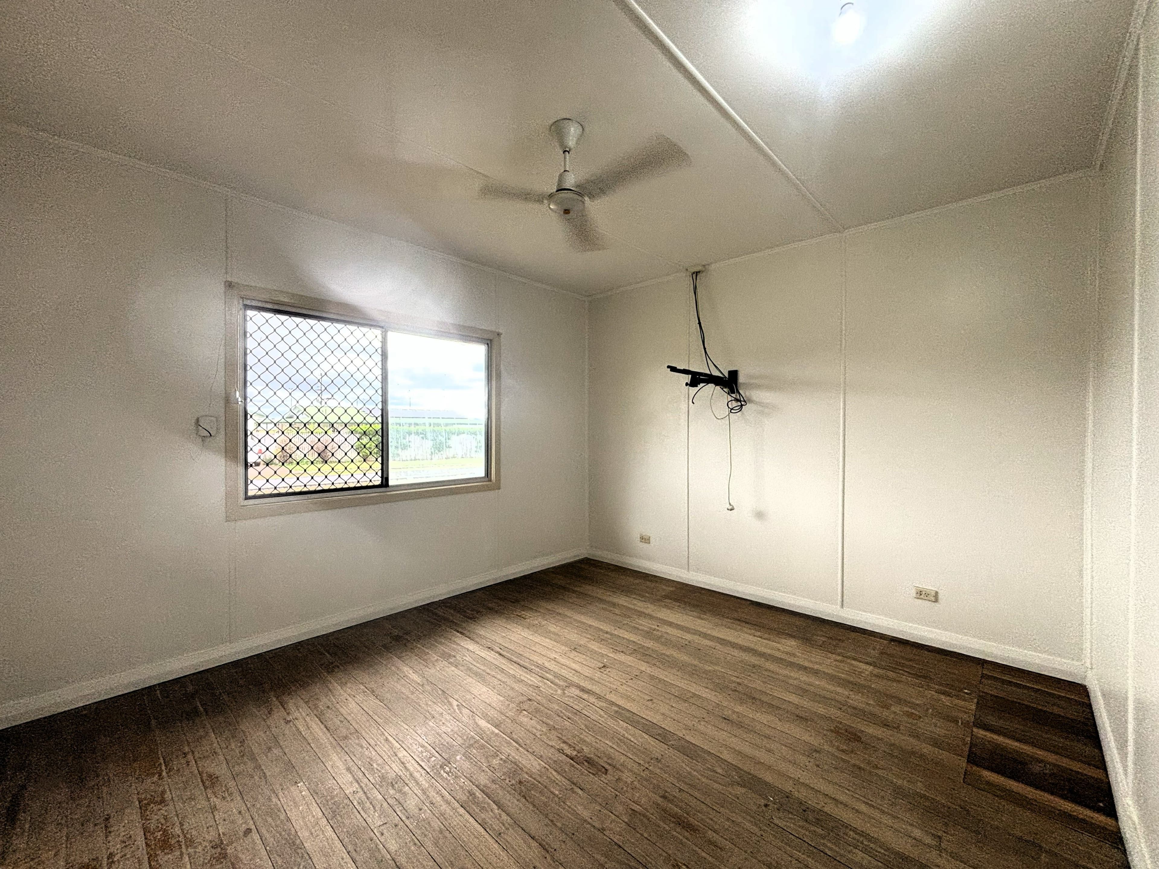 11 George Street, Dimbulah QLD 4872, Dimbulah - Thumbnail 2
