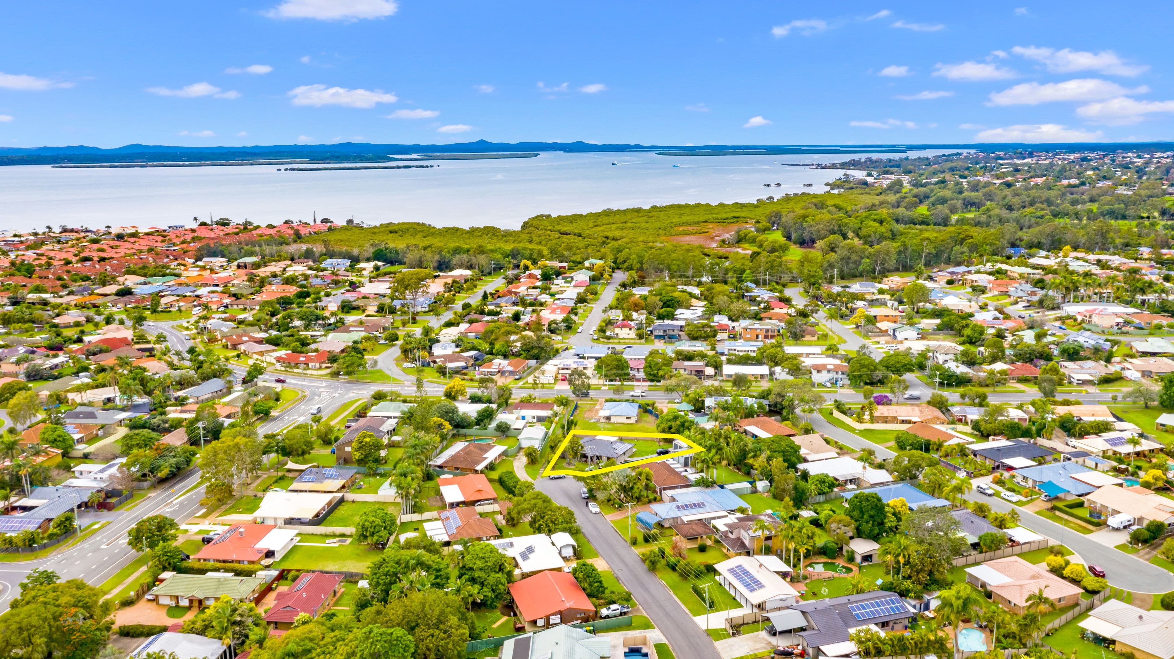 8 Wisteria Court, Victoria Point QLD 4165, Victoria Point - Thumbnail 3