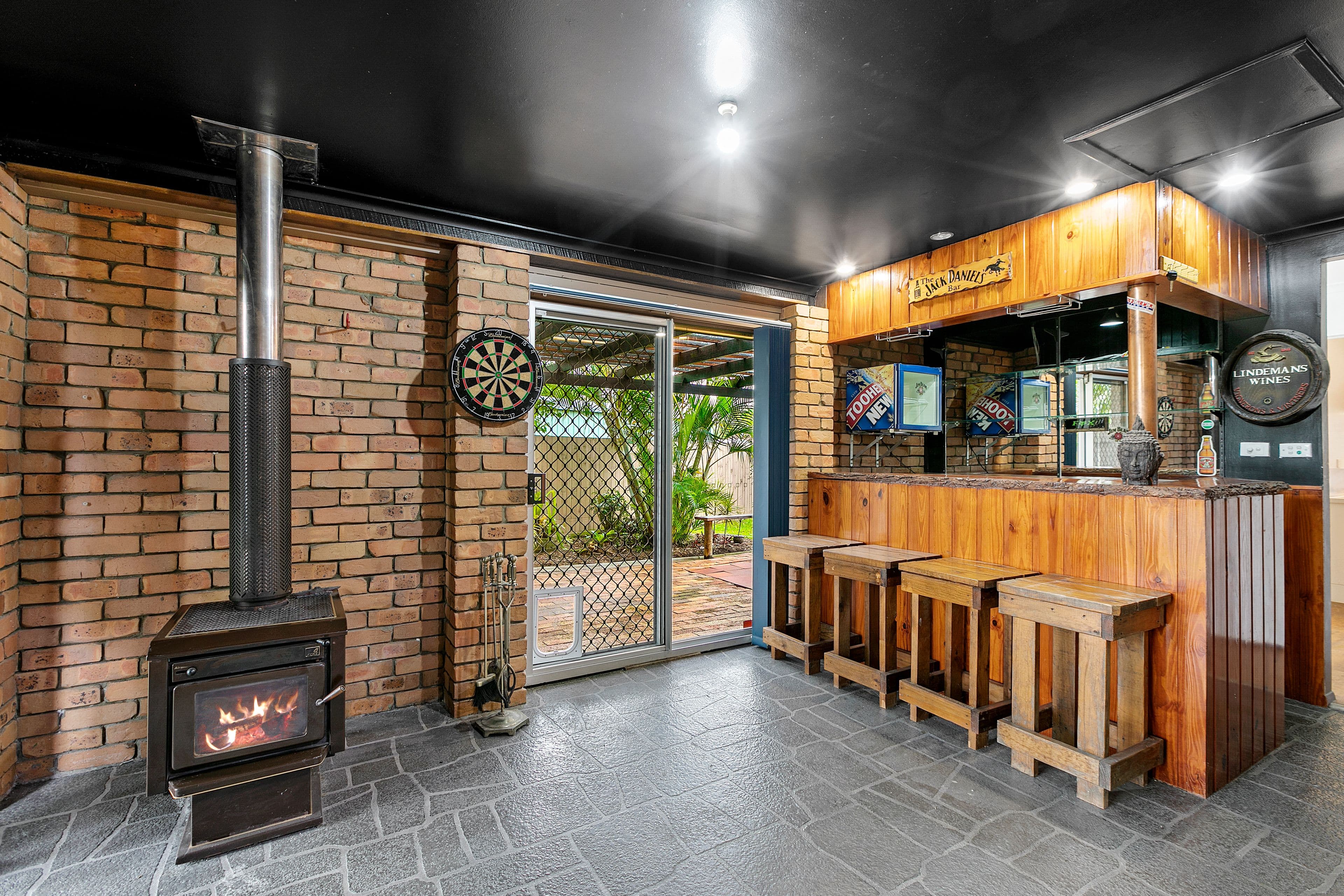 8 Wisteria Court, Victoria Point QLD 4165, Victoria Point - Thumbnail 7