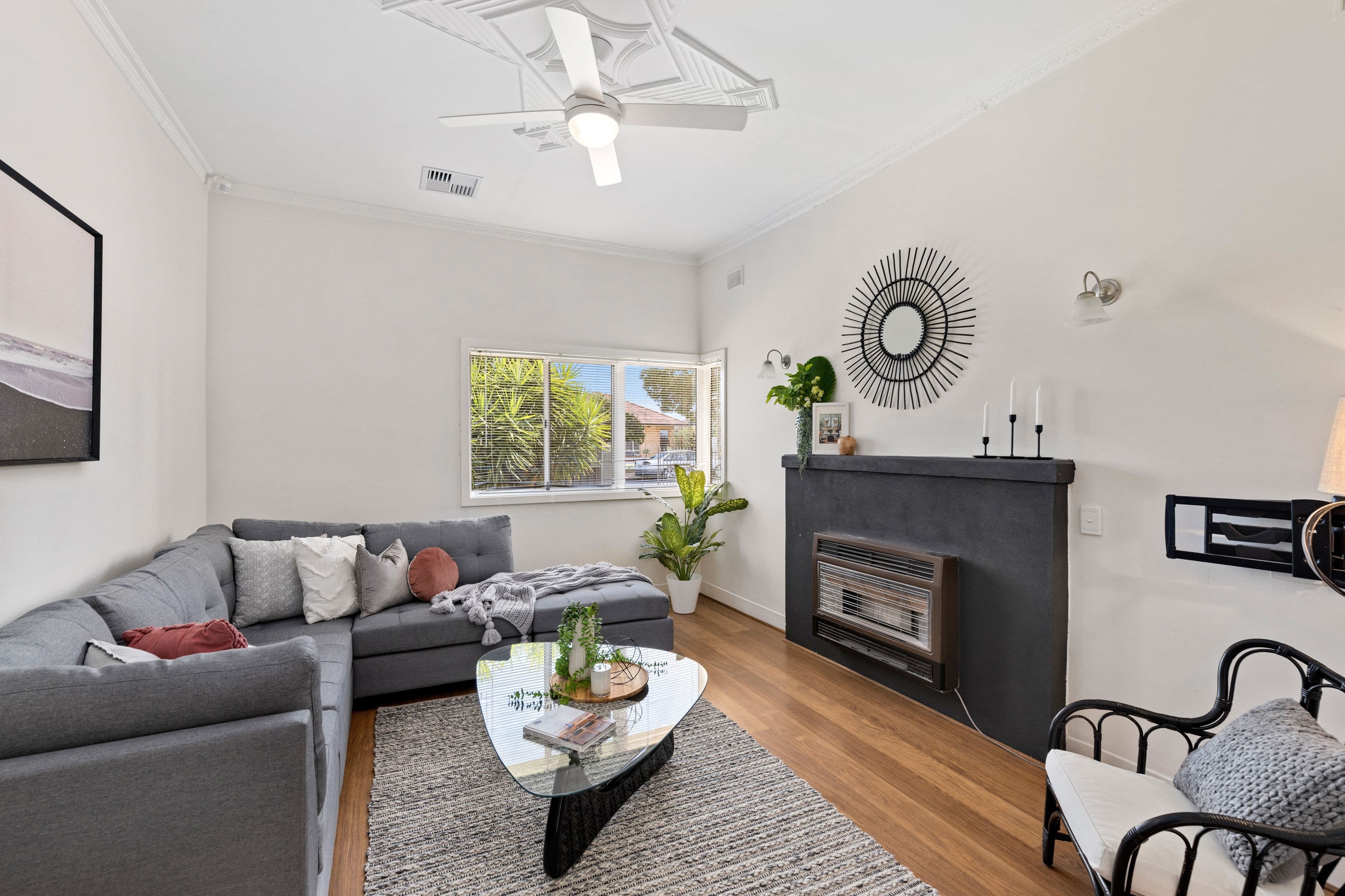 42 Bells Road, Glengowrie SA 5044, Glengowrie - Thumbnail 2