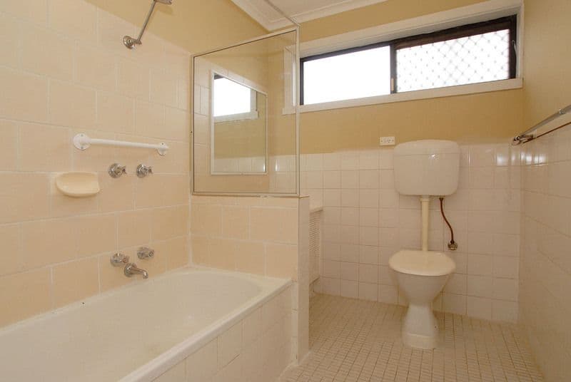 23 Fairway Street, FRANKSTON VIC 3199, Frankston - Thumbnail 5
