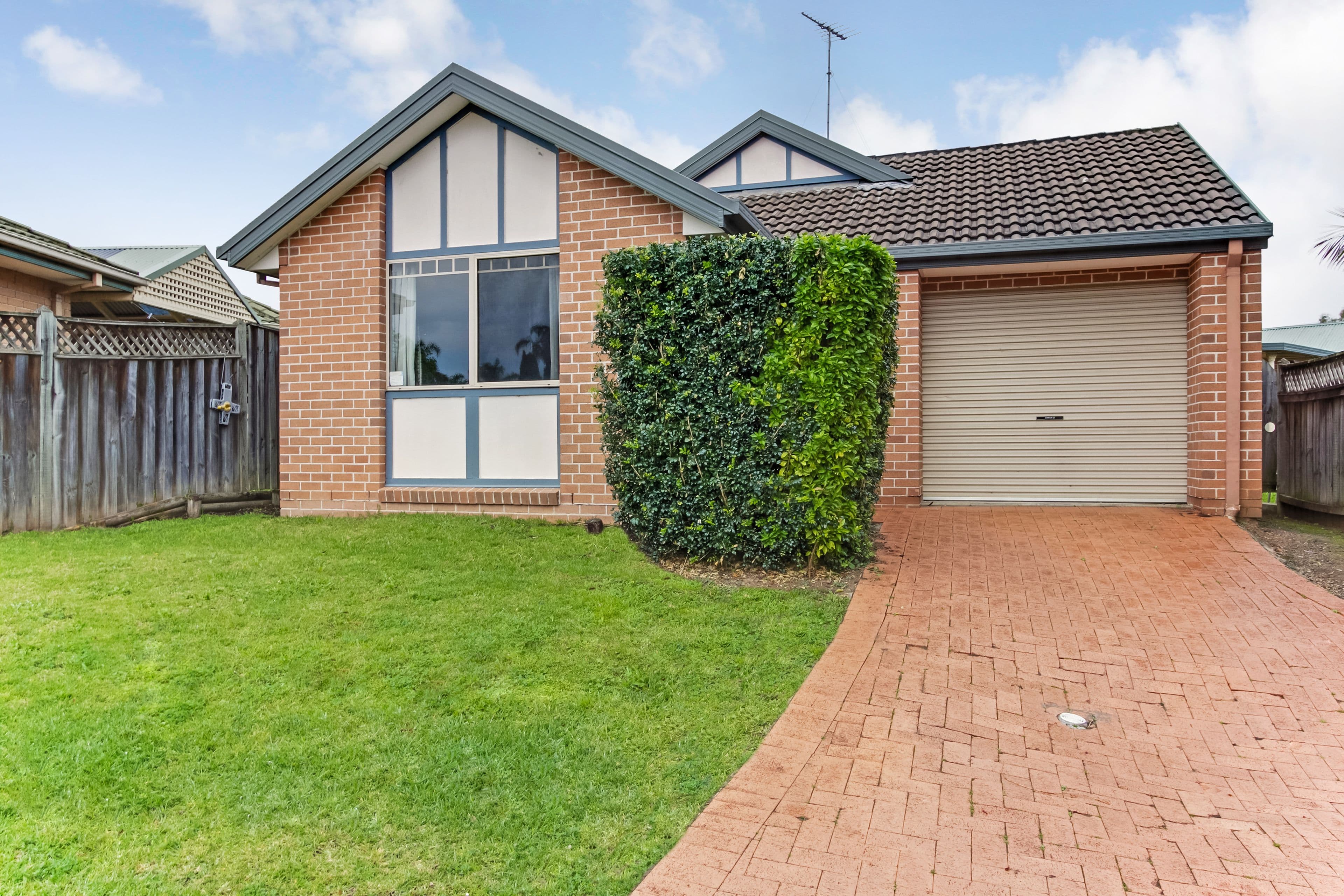 5 Dods Place, Doonside - Image 1