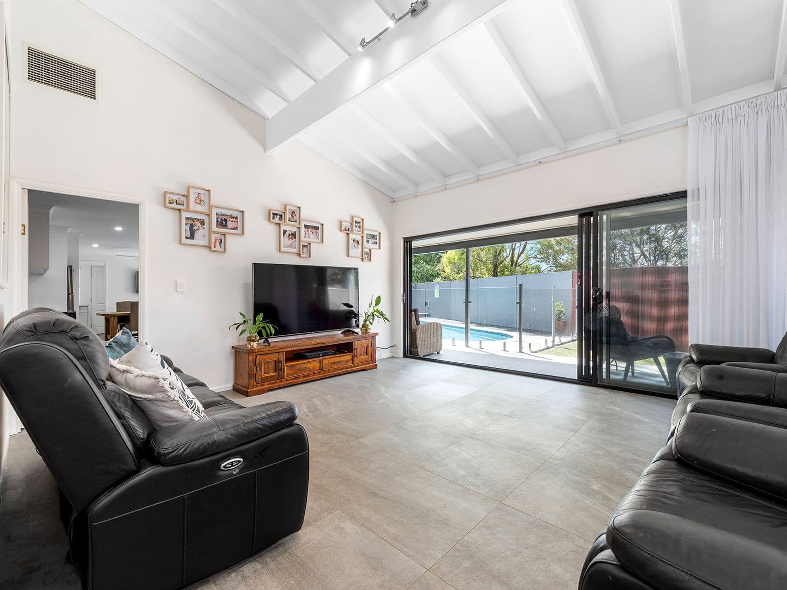 3 Mirimiri Close, Jindalee QLD 4074, Jindalee - Thumbnail 4
