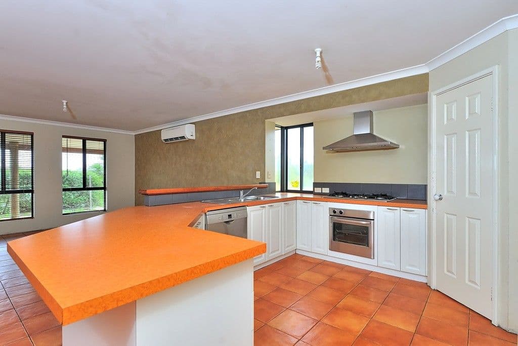 112 Bonita Road, Bullsbrook WA 6084, Bullsbrook - Thumbnail 8