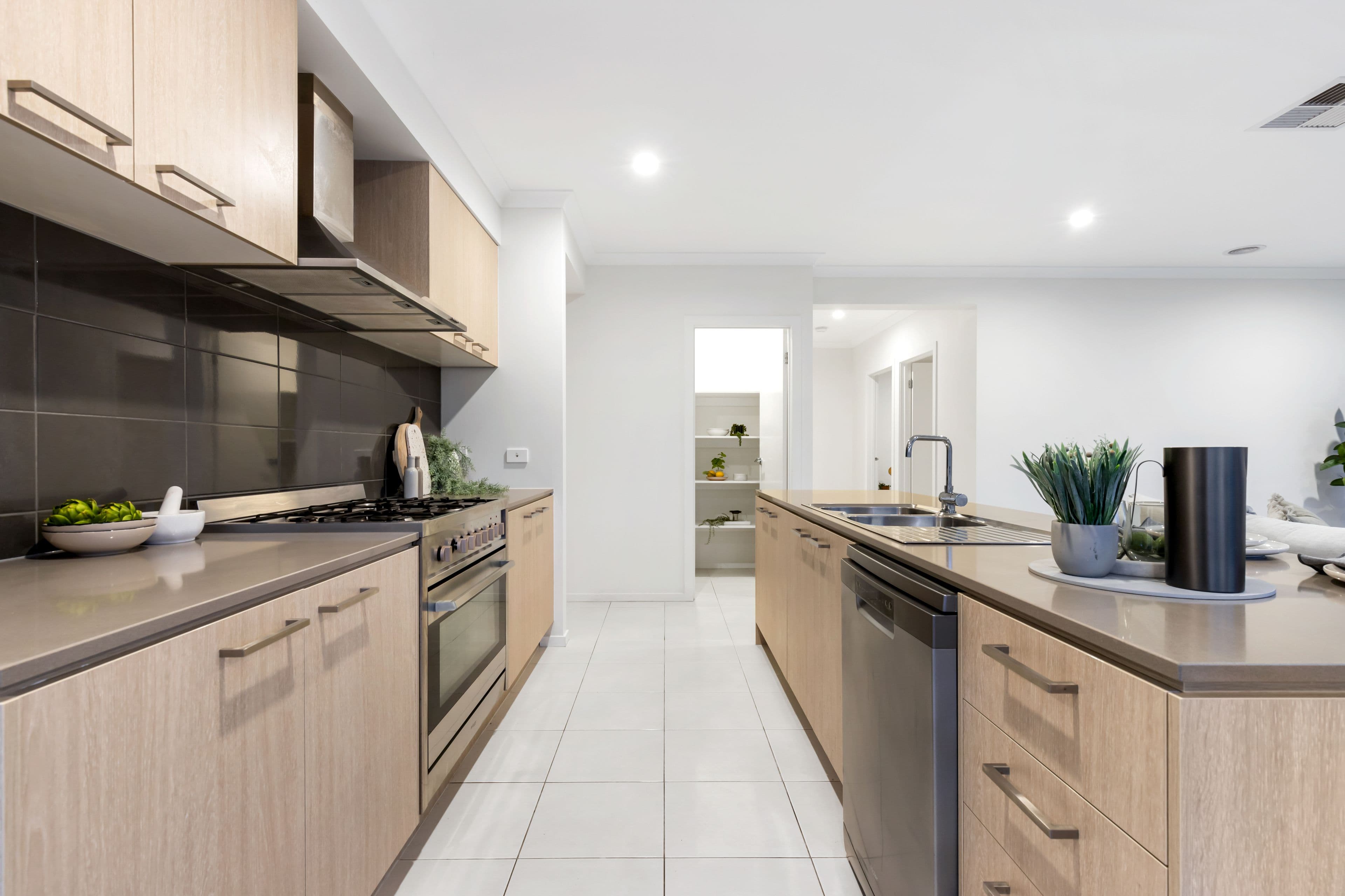 312 Frontier Avenue, AINTREE VIC 3336, Aintree - Thumbnail 3