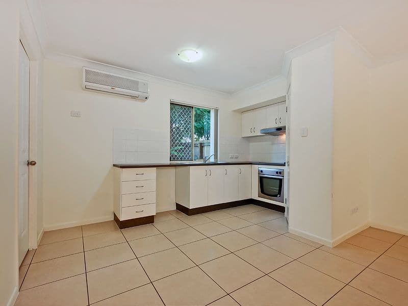 12-14 Fleet Drive, KIPPA-RING QLD 4021, Kippa-Ring - Thumbnail 4