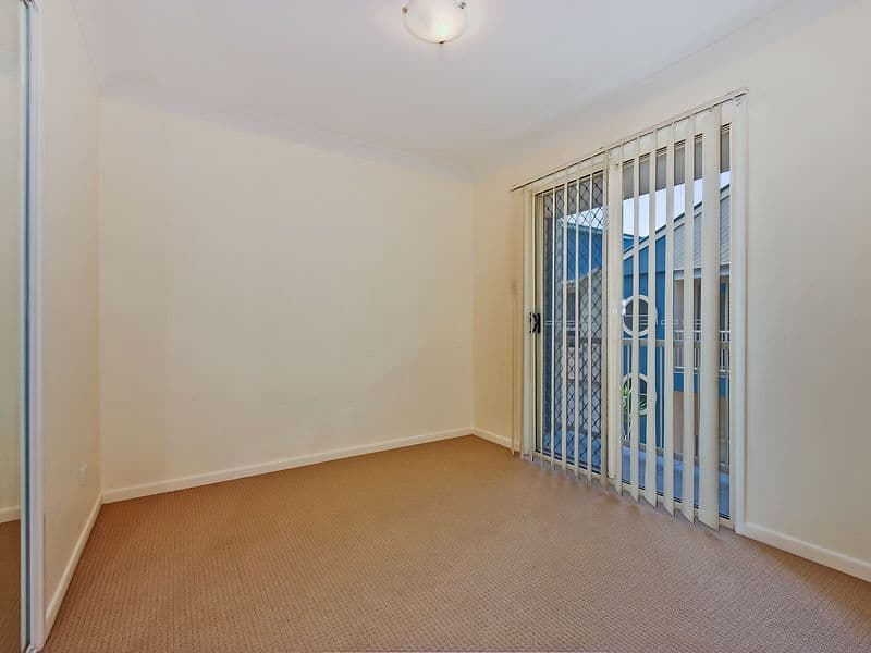 12-14 Fleet Drive, KIPPA-RING QLD 4021, Kippa-Ring - Thumbnail 7
