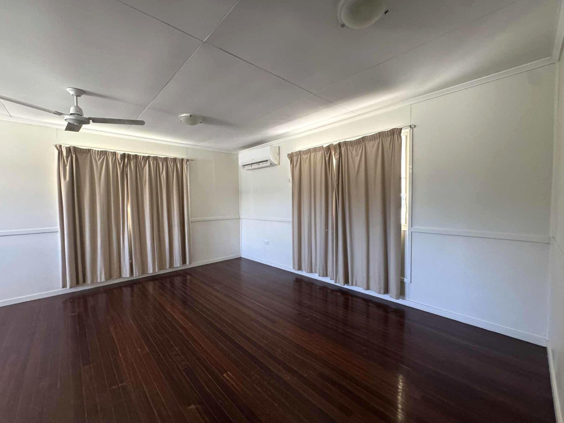 12 Rose Street, Moranbah, QLD, 4744, Moranbah - Thumbnail 4