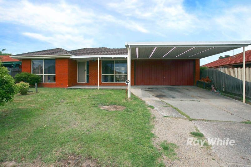 4 Borrowdale Court, CRANBOURNE VIC 3977, Cranbourne West - Image 1