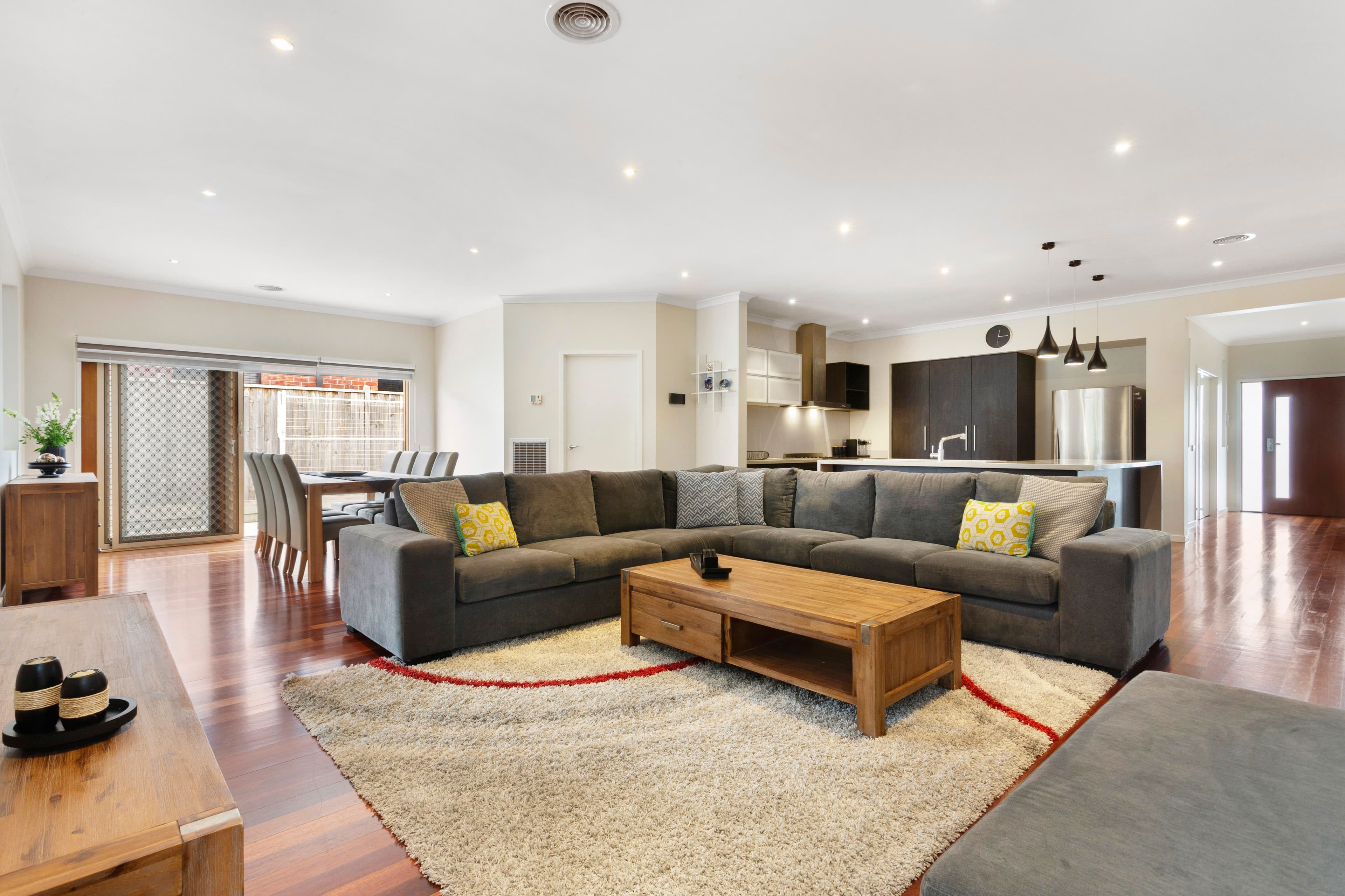 19 Suncroft Drive, Lalor VIC 3075, Lalor - Thumbnail 5