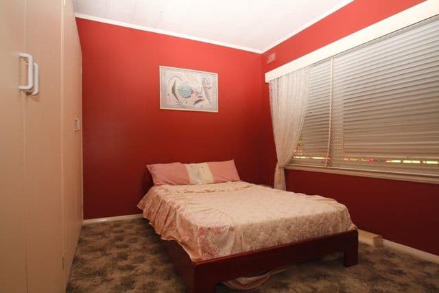 2 Waltham Street, BERRI SA 5343, Berri - Thumbnail 7