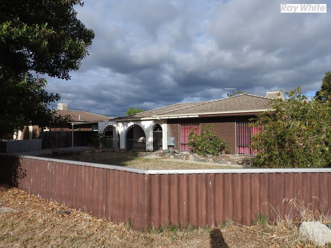 7 Faraday Street, Camillo WA 6111, Camillo - Image 1