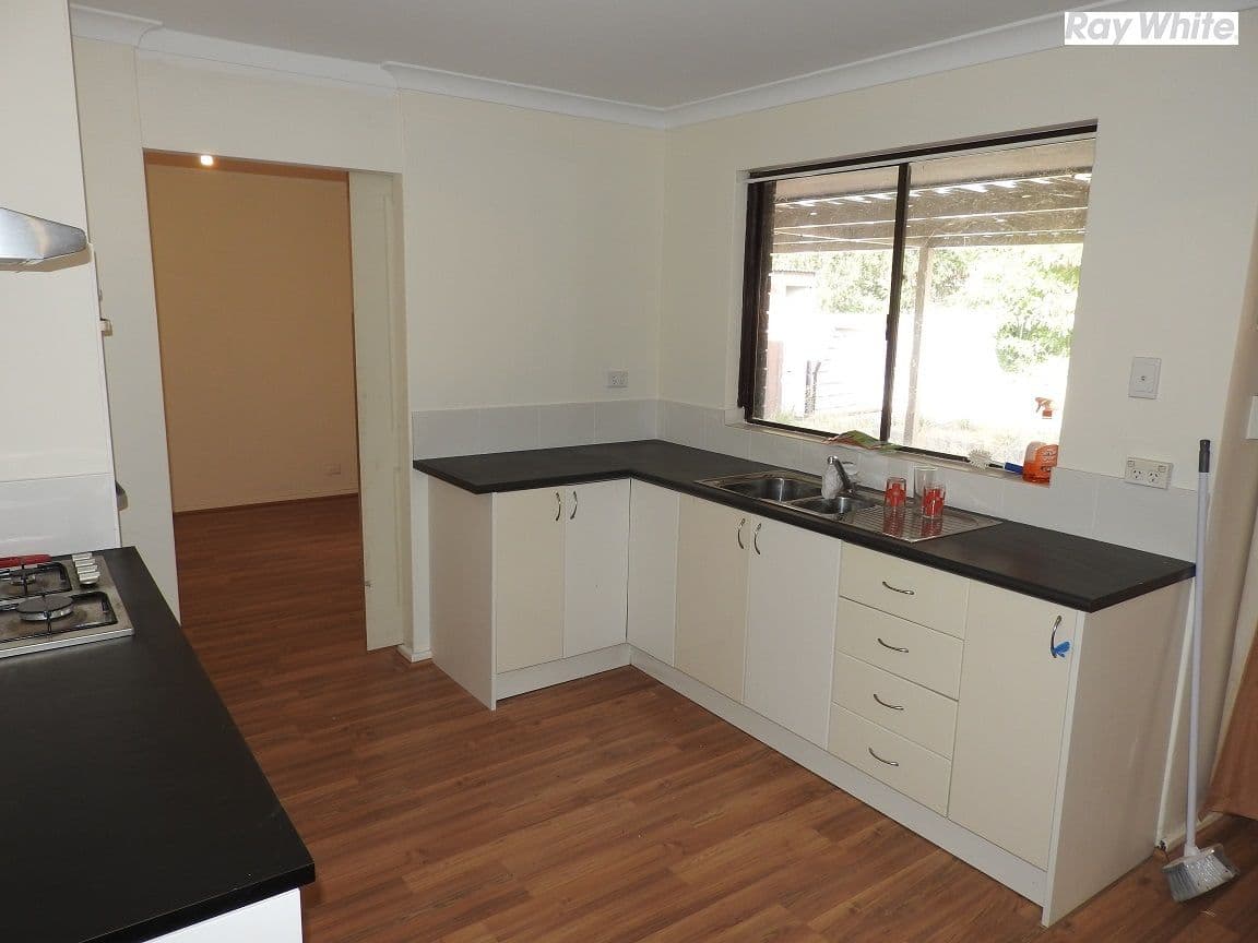 7 Faraday Street, Camillo WA 6111, Camillo - Thumbnail 4