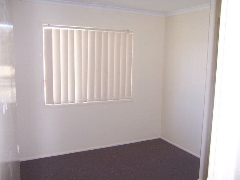 76 Velorum Drive, KINGSTON QLD 4114, Kingston - Thumbnail 7