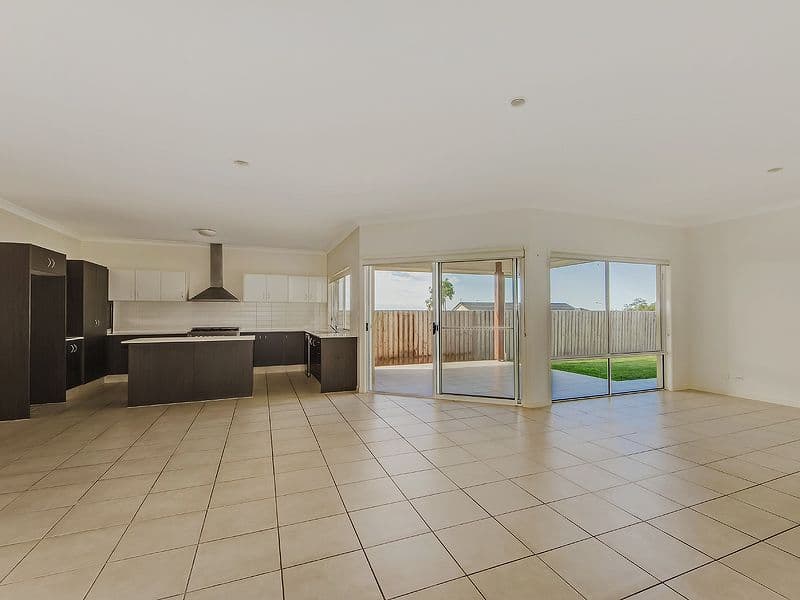 7 Kudzu Street, UPPER COOMERA QLD 4209, Upper Coomera - Thumbnail 2