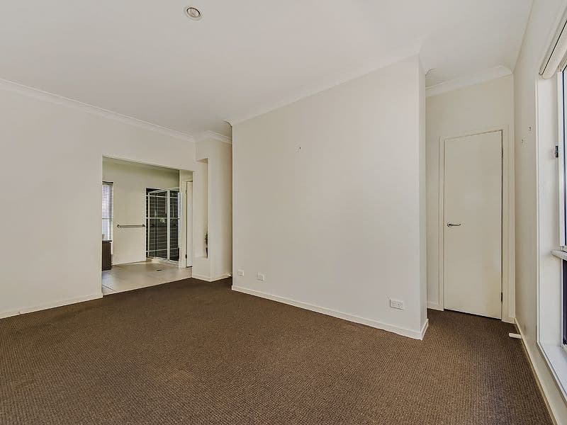 7 Kudzu Street, UPPER COOMERA QLD 4209, Upper Coomera - Thumbnail 6