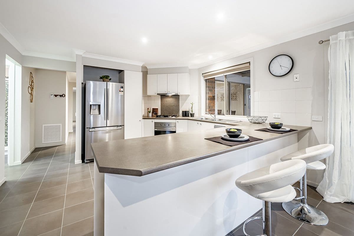 28 Westbury Way, Lyndhurst VIC 3975, Lyndhurst - Thumbnail 5