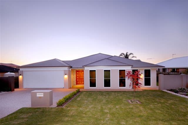 19 Banksdale Drive, MIDDLE RIDGE QLD 4350, Middle Ridge - Image 1