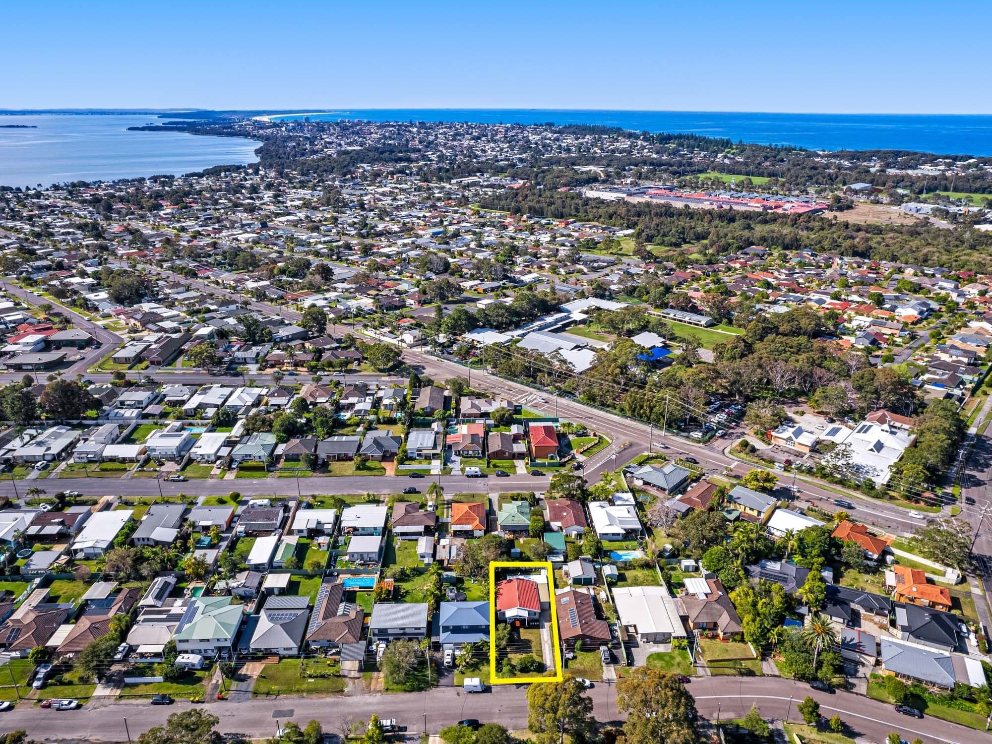 9 Thomas Mitchell Road, Killarney Vale NSW 2261, Killarney Vale - Image 1