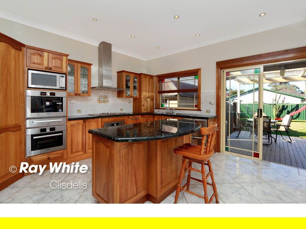 10 Girraween Street, KINGSGROVE NSW 2208, Kingsgrove - Thumbnail 2